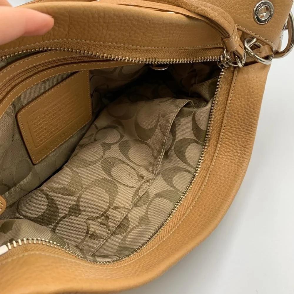 Coach Legacy‎ Handbag Womens Brown Pebbled Leather Adjustable Strap Shoulder Bag